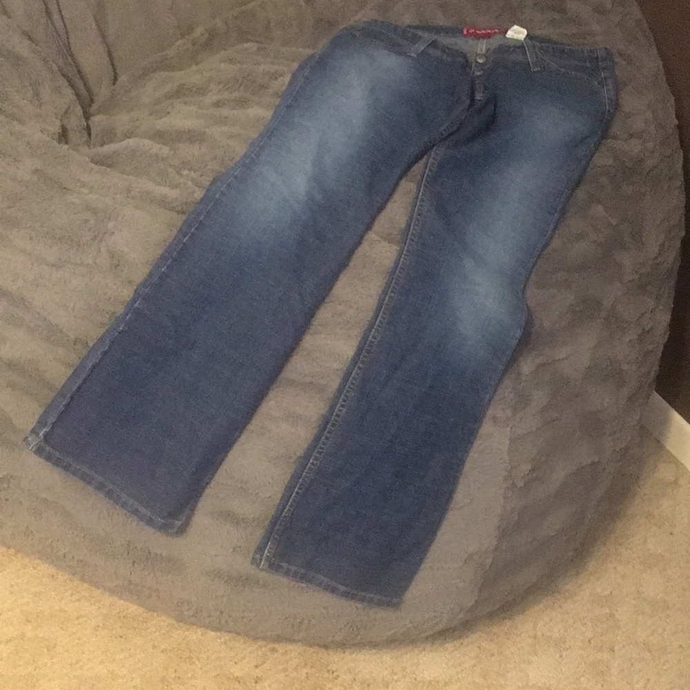 Vintage but like new